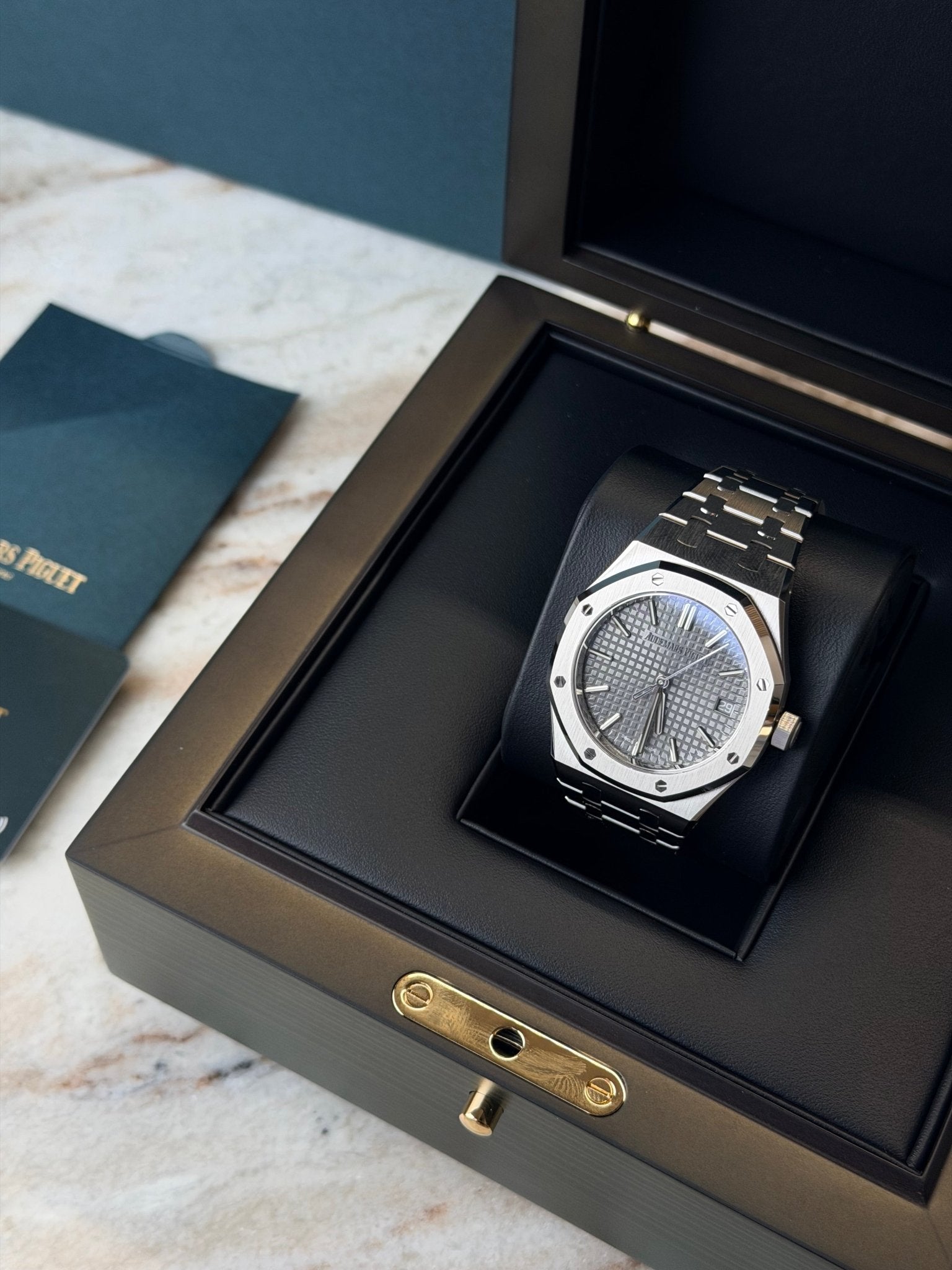 Audemars Piguet Royal Oak 37mm Ref. 15550ST.OO.1356ST.07 - MANG - LUXURY - Audemars Piguet