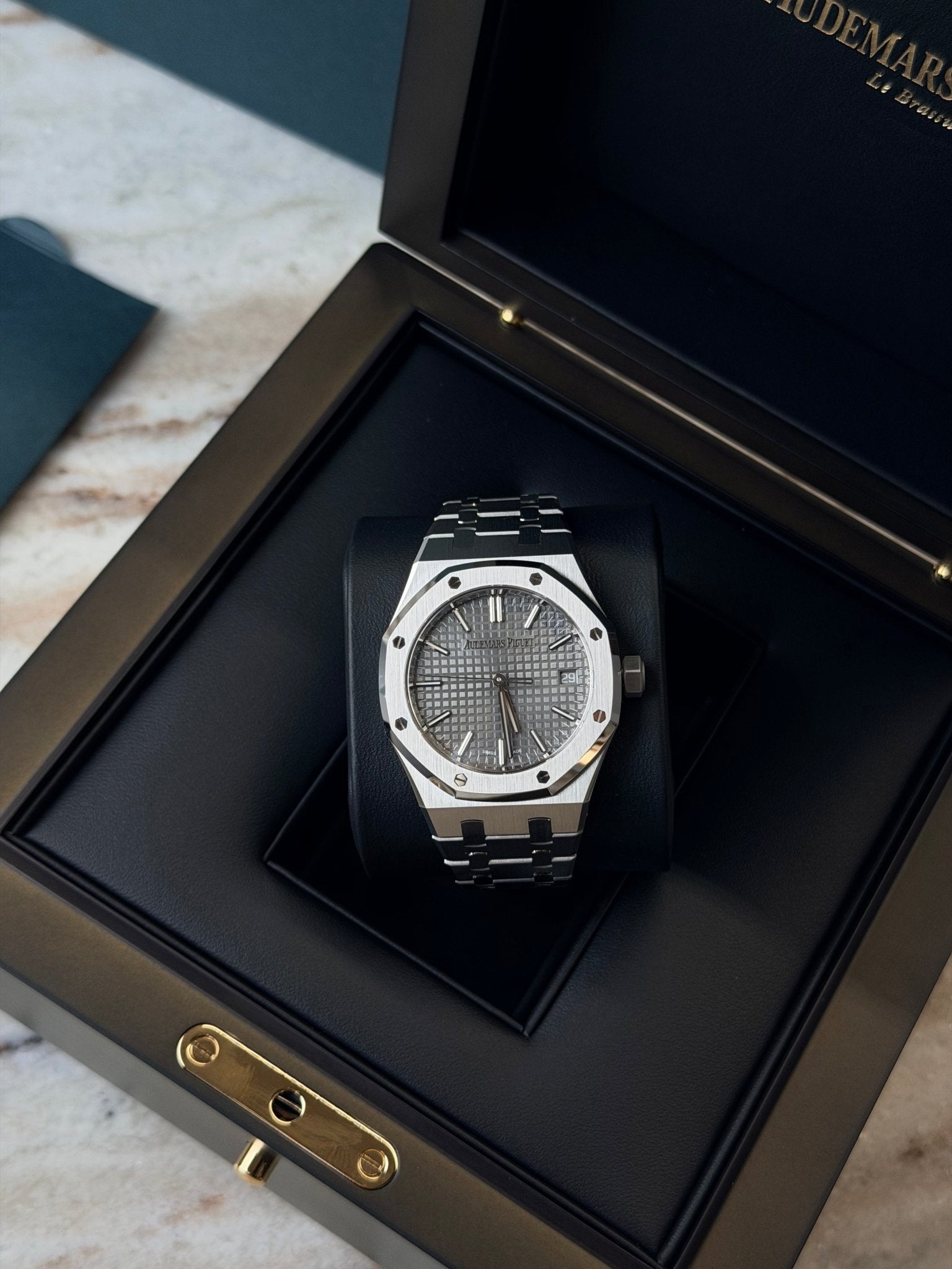 Audemars Piguet Royal Oak 37mm Ref. 15550ST.OO.1356ST.07 - MANG - LUXURY - Audemars Piguet