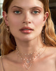 Choker aus 18K Gelbgold mit pavéen Diamanten im Herzdesign, verstellbar in 3 Größen (36 cm, 37,5 cm, 40 cm) und mit undurchbrochenem Maman-Herz.
