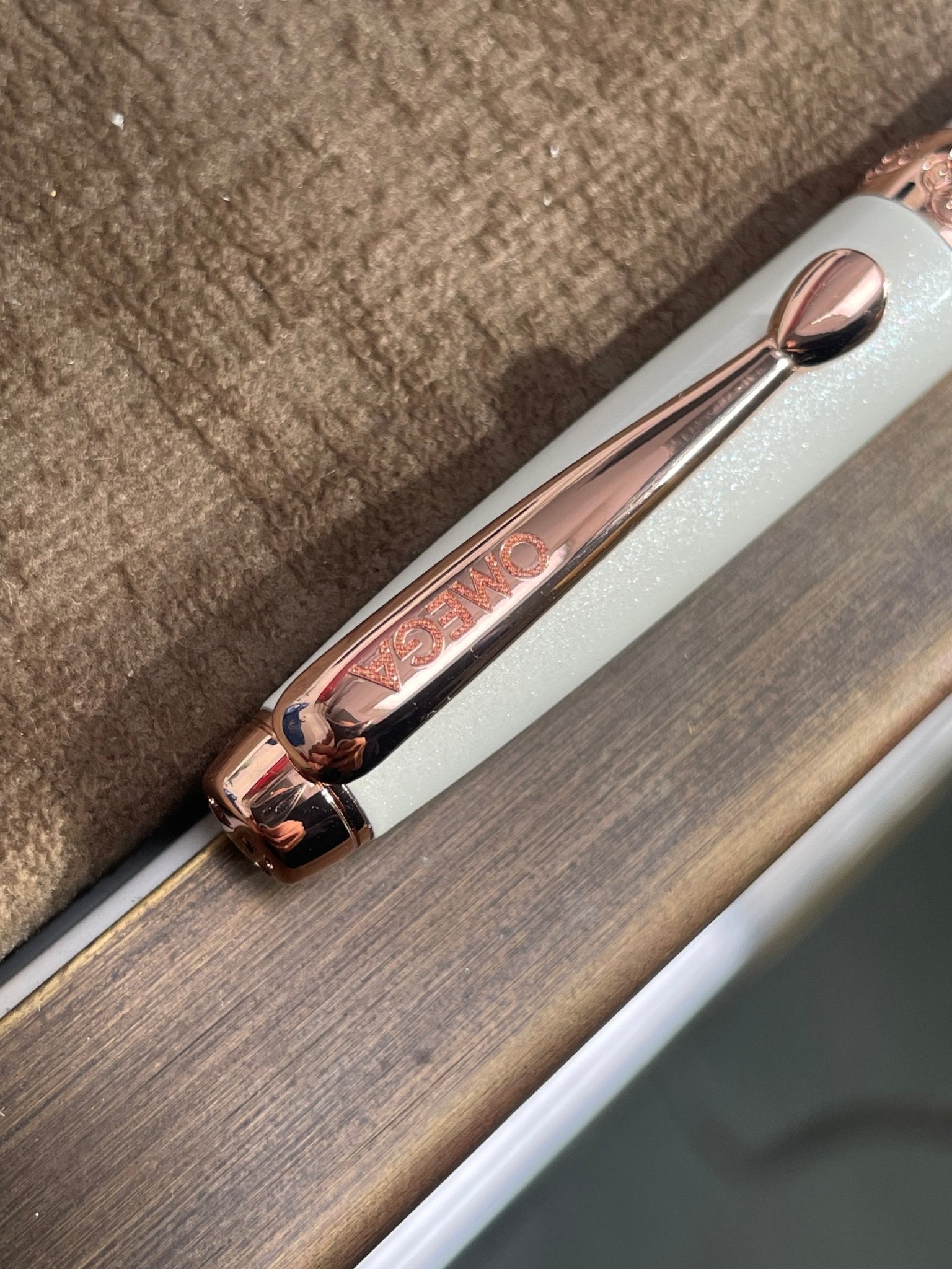 Omega ballpoint pen – MANG-LUXURY