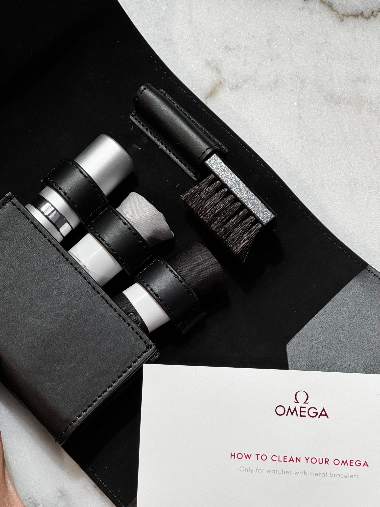 その他 Omega Leather Watch Cleaning Kit Roll その他 Omega Leather Watch Cleaning Kit Roll Omega Watch Cleaning
