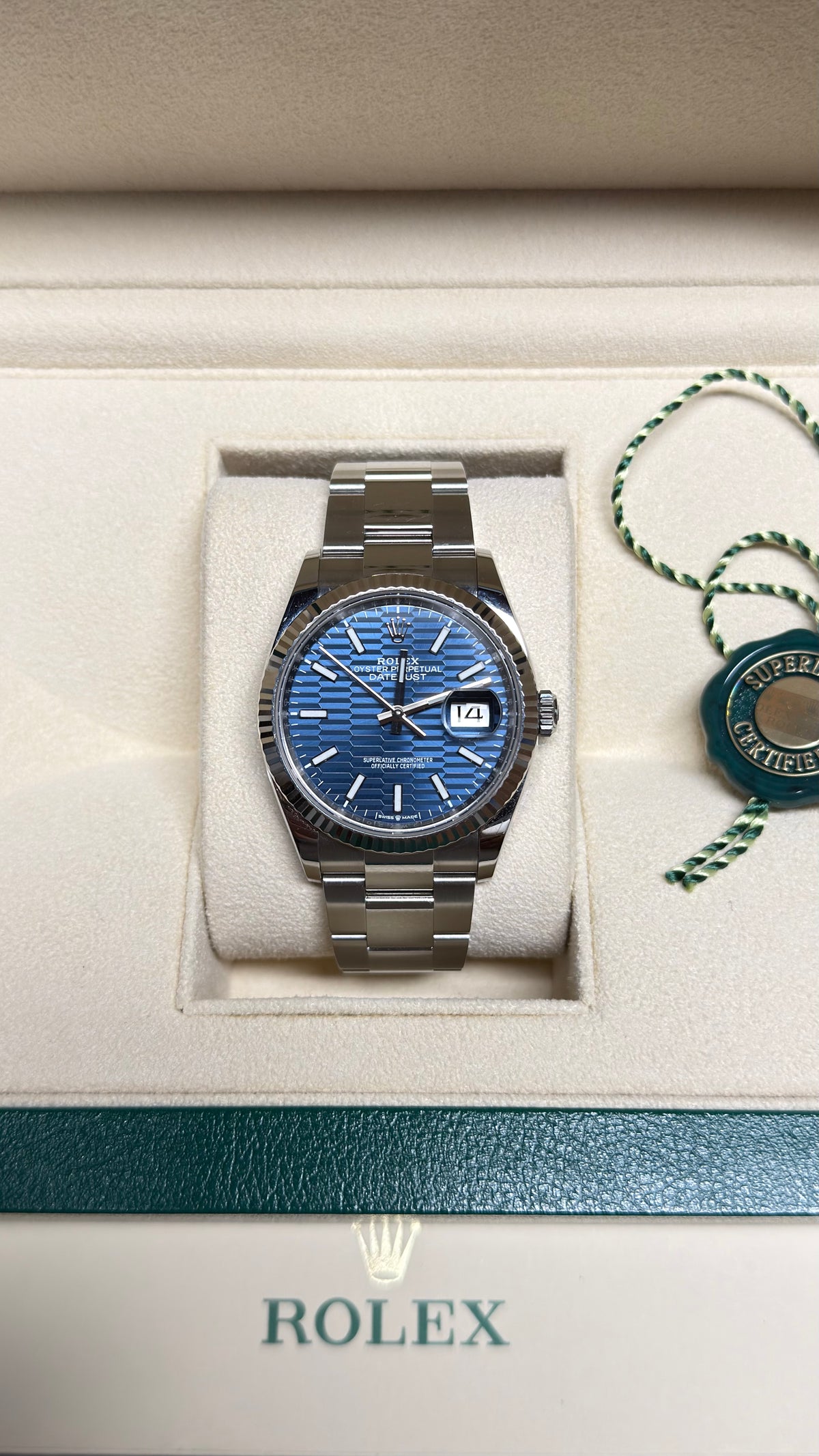 Rolex Datejust Blue Motif Oyster 36mm 2022