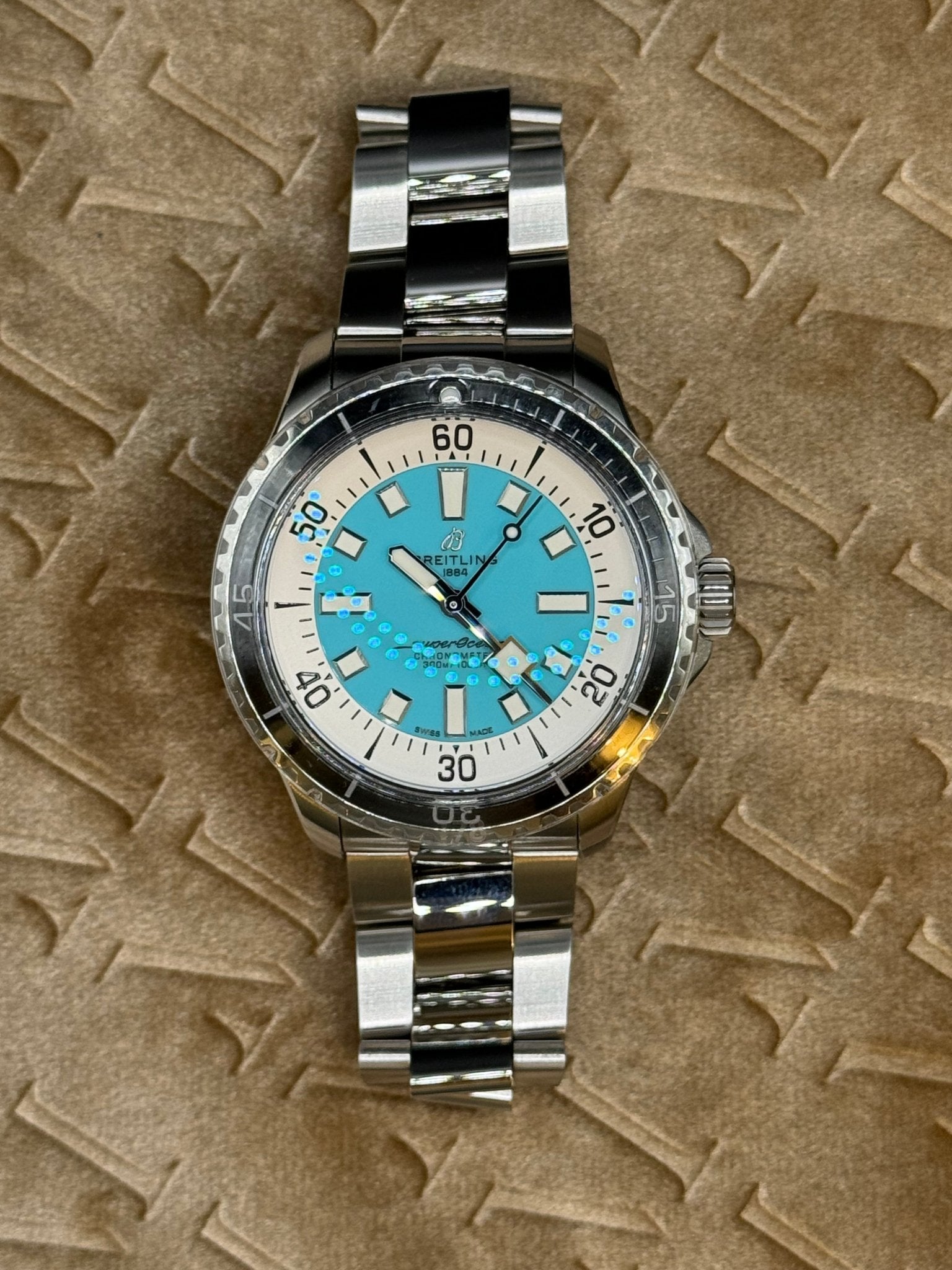 Breitling Superocean A17376 - MANG - LUXURY - Breitling