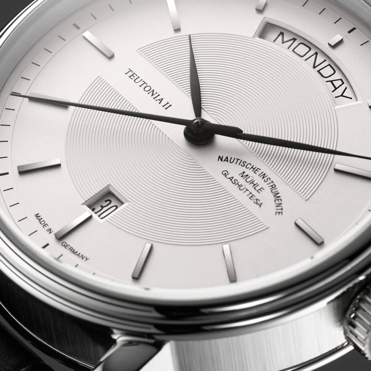 Mühle Glashütte Teutonia 2 Day / Date M1 - 33 - 65 - LB - MANG - LUXURY - Mühle Glashütte