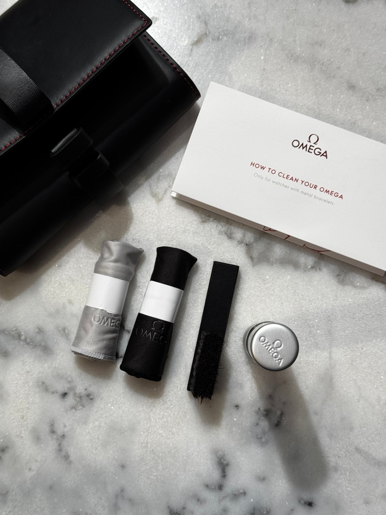 その他 Omega Leather Watch Cleaning Kit Roll Omega Watch Cleaning Kit - Professionelle Uhrenreinigung | MANG-LUXURY